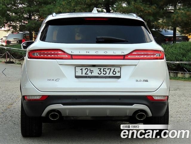 Lincoln MKC 2.0 AWD — пробег 106 068 км — фото 4 из 5