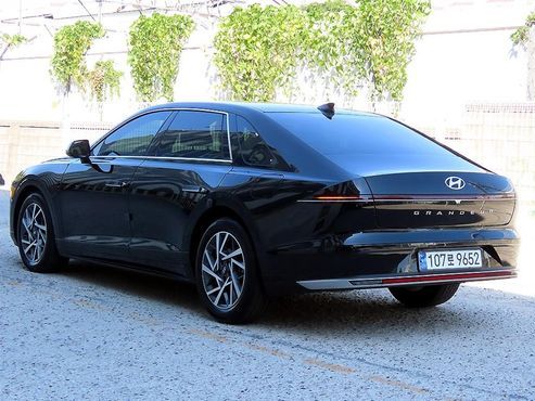 Hyundai Grandeur 2,5 Gasoline 2WD Premium — пробег 12 126 км — фото 2 из 5