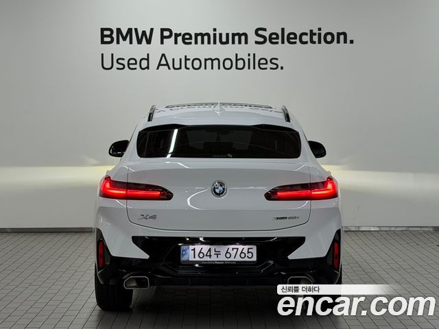 BMW X4 xDrive20i M Sport — пробег 32 888 км — фото 4 из 5