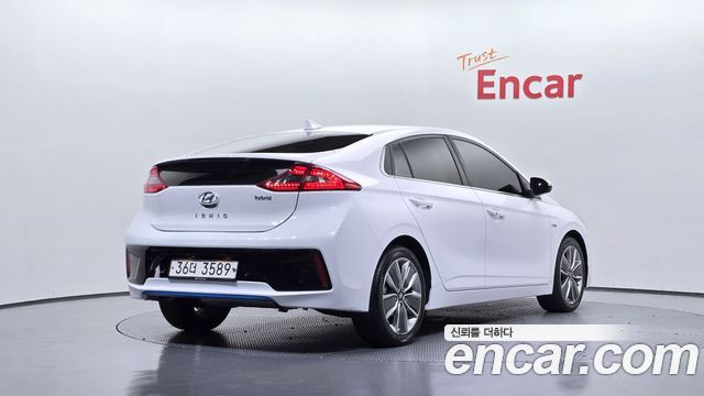 Hyundai Ioniq N — пробег 98 925 км — фото 2 из 5