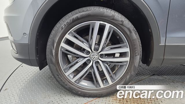 Volkswagen Tiguan 2.0 TDI Prestige — пробег 58 293 км — фото 5 из 5