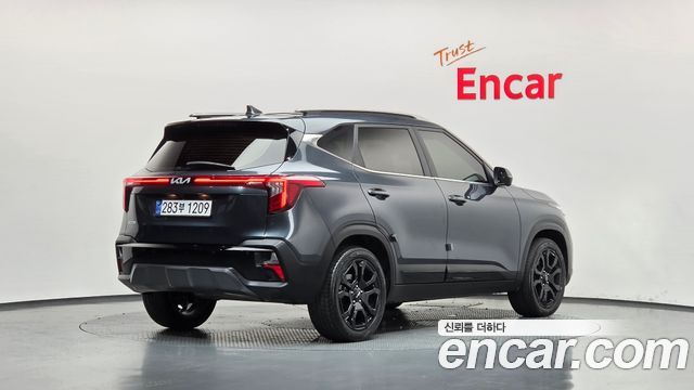 Kia Seltos из Кореи Encar
