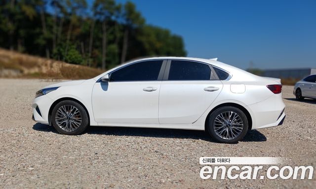 Kia K3 из Кореи Encar