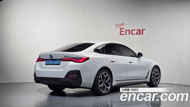 BMW i4 из Кореи Encar