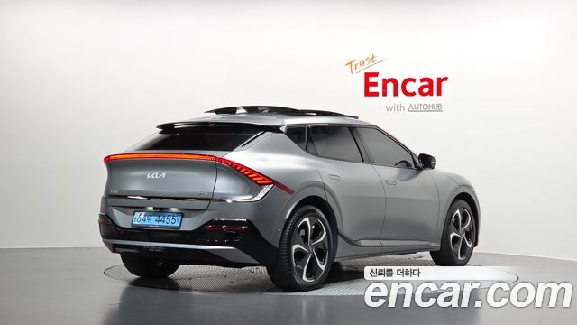 Kia EV6 из Кореи Encar