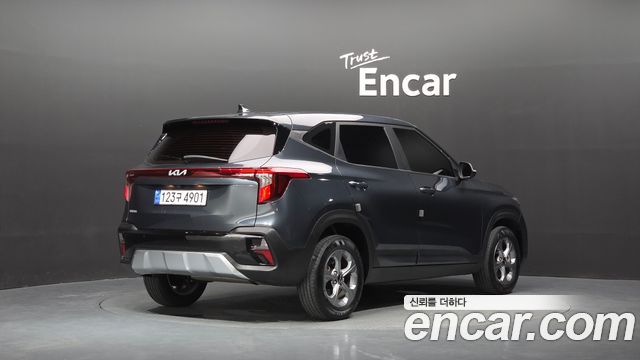 Kia Seltos из Кореи Encar