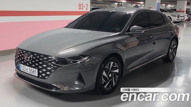 Hyundai Grandeur Premium — пробег 49 076 км — фото 2 из 5