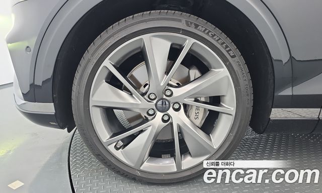 Genesis GV70 из Кореи Encar