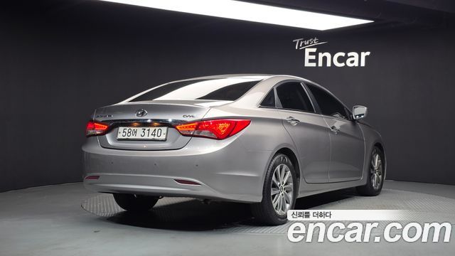Hyundai Sonata из Кореи Encar