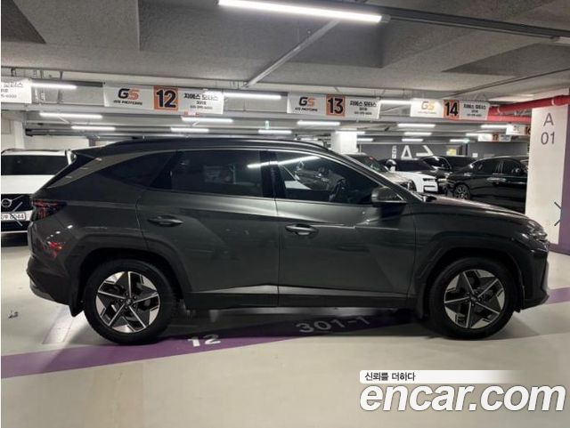 Hyundai Tucson HEV 1.6 2WD Inspiration — пробег 28 941 км — фото 4 из 5