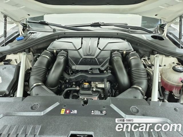 Genesis GV70 из Кореи Encar