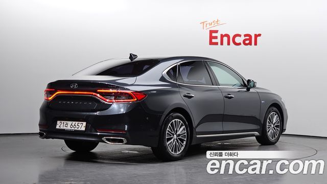 Hyundai Grandeur Premium — пробег 167 635 км — фото 2 из 5