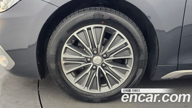 Hyundai Grandeur Premium — пробег 167 635 км — фото 5 из 5