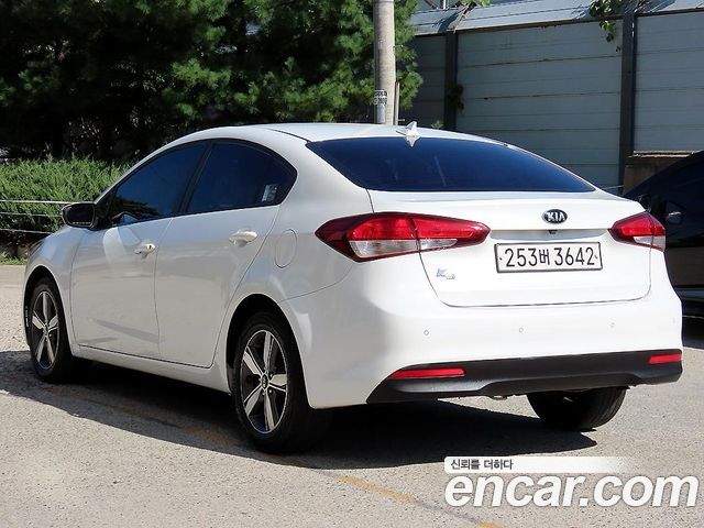 Kia K3 Trendy — пробег 98 055 км — фото 3 из 5