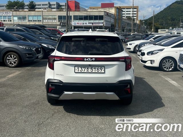 Kia Seltos из Кореи Encar