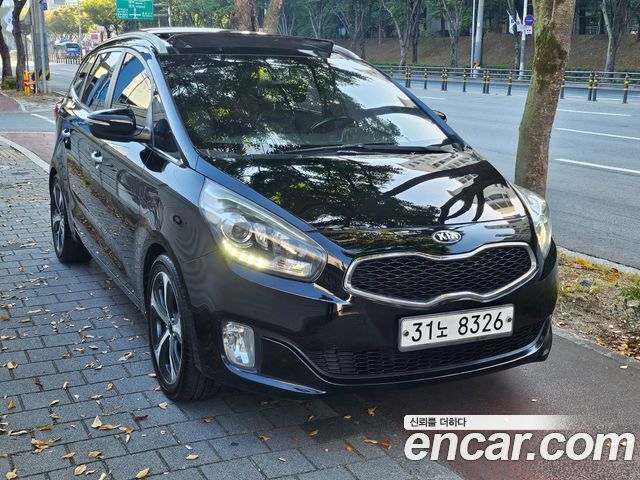 Kia Carens из Кореи Encar