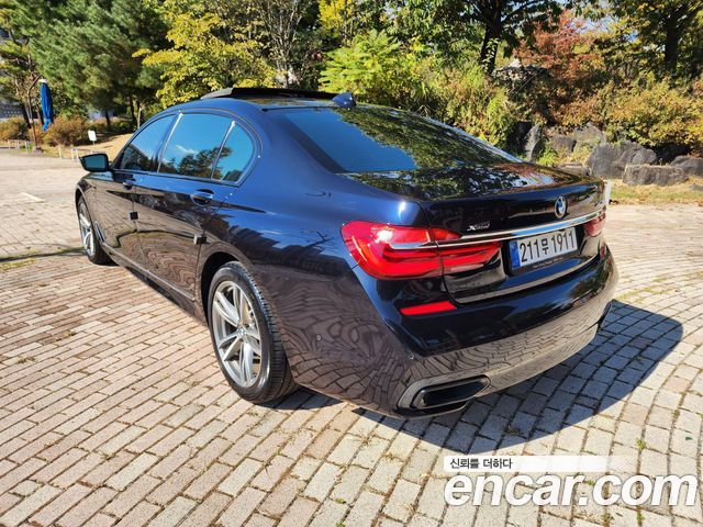 BMW 7-Series 740Li xDrive M Sport Package — пробег 172 000 км — фото 4 из 5