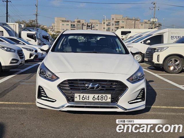 Hyundai Sonata 2.0 Smart — пробег 128 664 км — фото 3 из 5