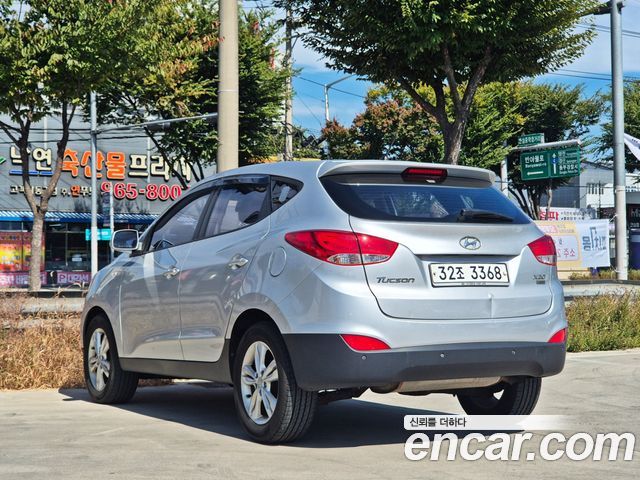 Hyundai Tucson Diesel 2WD X20 Luxury — пробег 213 295 км — фото 4 из 5
