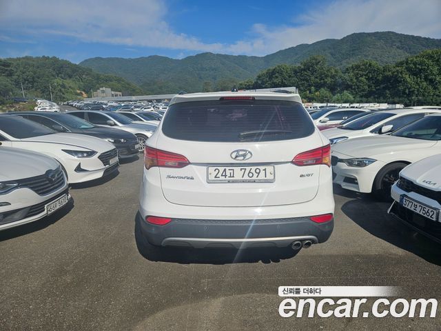 Hyundai Santafe Diesel(e-VGT) 2.0 2WD Premium — пробег 126 878 км — фото 4 из 5
