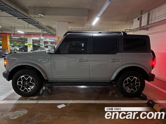 Ford Bronco 2.7 Outer Banks — пробег 29 000 км — фото 3 из 5