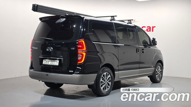 Hyundai Starex 4WD Urban 9-Seater Exclusive — пробег 173 385 км — фото 2 из 5