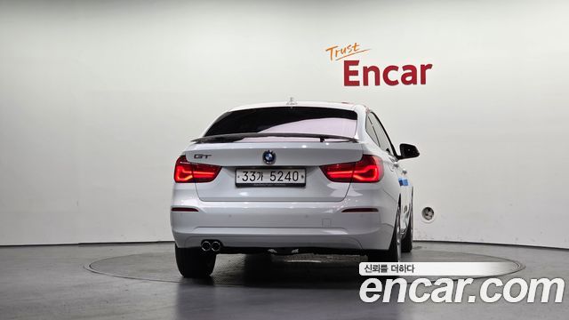 BMW Gran Turismo GT 320d — пробег 100 977 км — фото 4 из 5