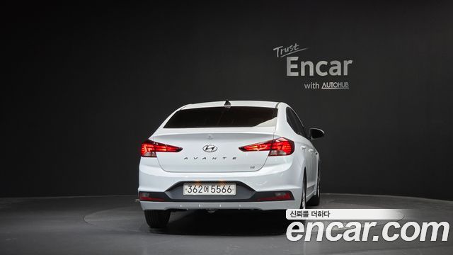 Hyundai AVANTE из Кореи Encar