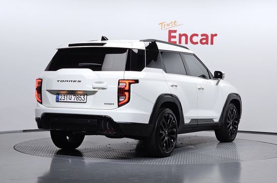 Ssangyong Torres Gasoline 1.5 2WD Black Edition — пробег 35 688 км — фото 2 из 5