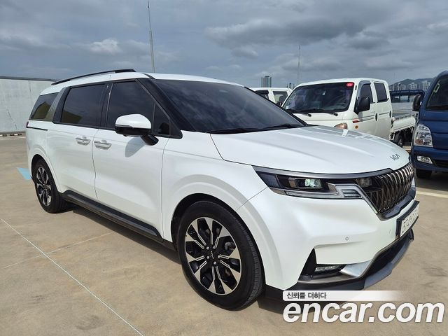 Kia Carnival Diesel 9-Seater Signature — пробег 75 420 км — фото 5 из 5