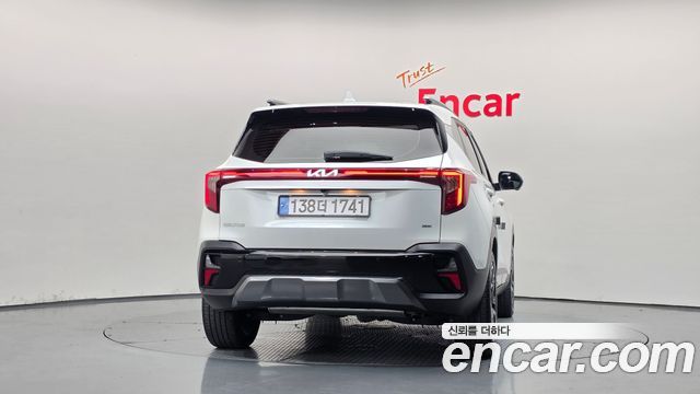 Kia Seltos из Кореи Encar
