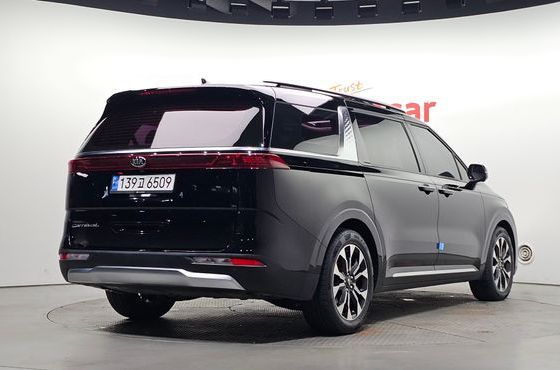 Kia Carnival Diesel 9-Seater Signature — пробег 116 436 км — фото 2 из 5