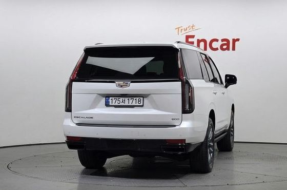 Cadillac Escalade 6.2 ESV ESV Sports Platinum — пробег 29 921 км — фото 4 из 5