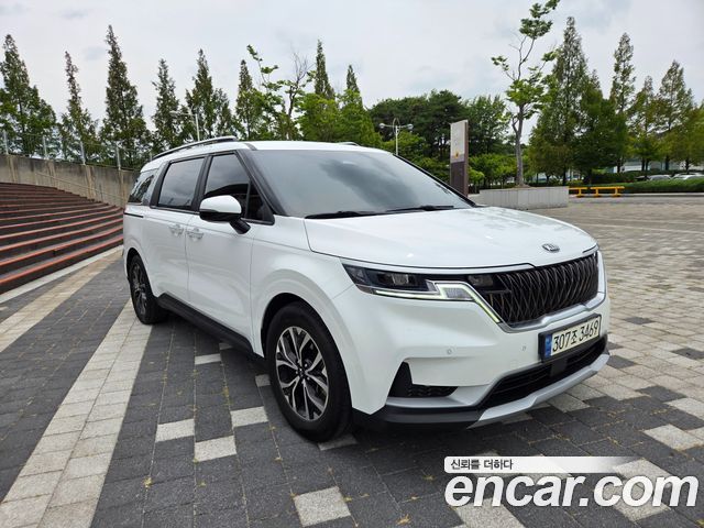 Kia Carnival Gasoline 9-Seater Prestige — пробег 104 525 км — фото 3 из 5