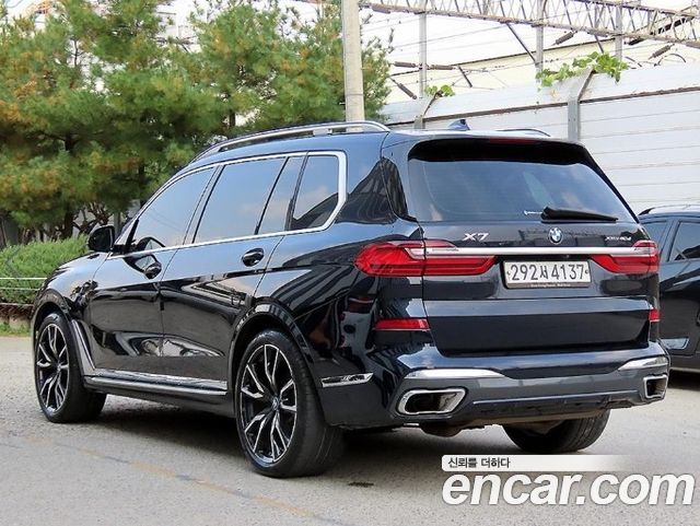 BMW X7 xDrive 40d M Sport 6STR — пробег 163 459 км — фото 3 из 5
