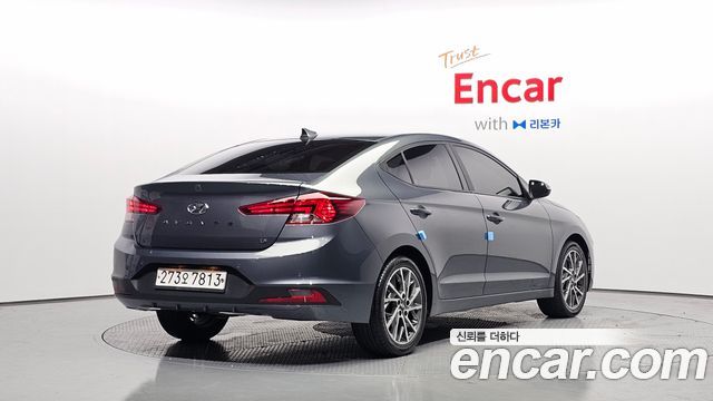 Hyundai AVANTE из Кореи Encar