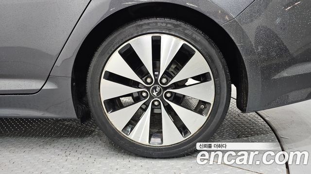 Kia K5 из Кореи Encar