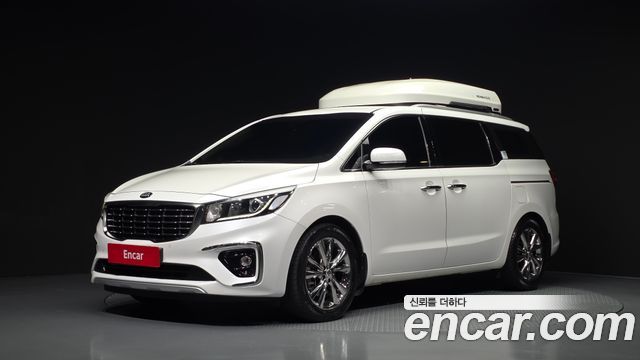 Kia Carnival Gasoline 9-Seater Prestige — пробег 92 204 км — фото 1 из 5