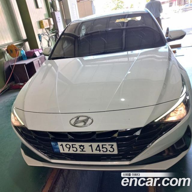 Hyundai AVANTE 1.6 Modern — пробег 45 284 км — фото 1 из 2