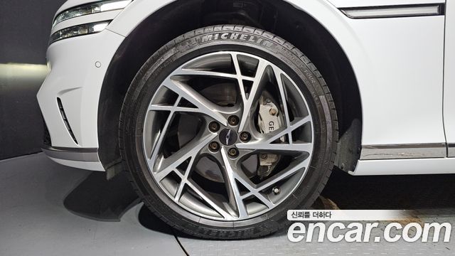 Genesis G90 из Кореи Encar