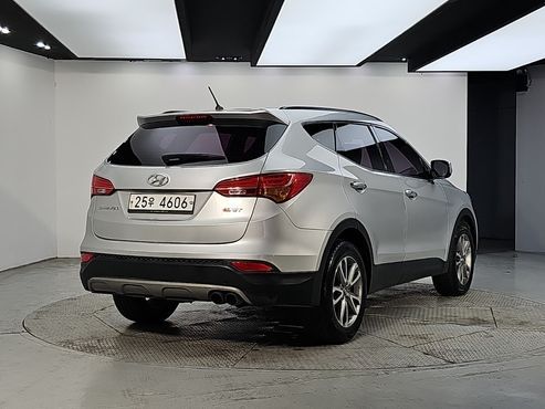 Hyundai Santafe Diesel(e-VGT) 2.0 2WD Premium — пробег 230 000 км — фото 4 из 5
