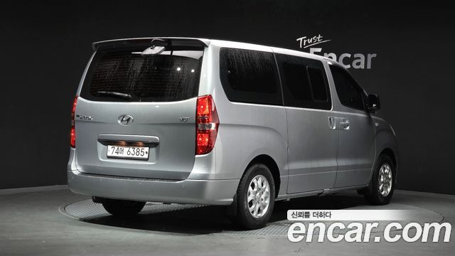 Hyundai Starex 12-Seater Wagon CVX Premium — пробег 123 408 км — фото 2 из 5