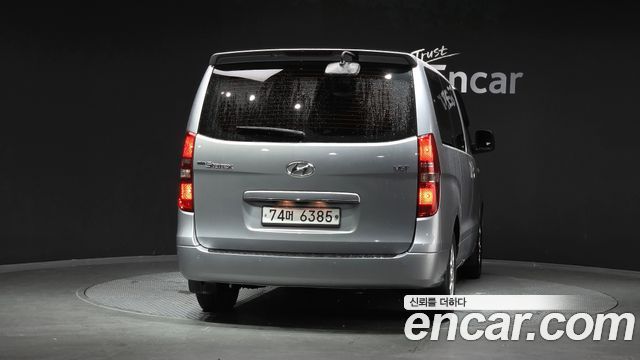 Hyundai Starex 12-Seater Wagon CVX Premium — пробег 123 408 км — фото 4 из 5