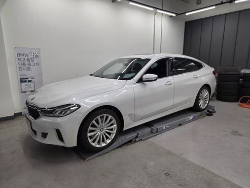 BMW Gran Turismo 630i xDrive Luxury — пробег 57 429 км — фото 1 из 5