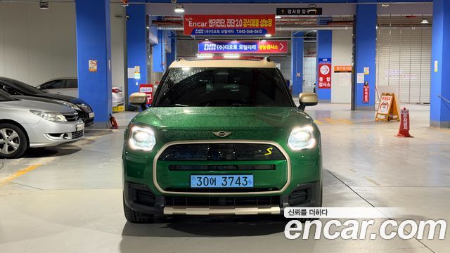 Mini Countryman ALL4 SE Favoured — пробег 15 517 км — фото 2 из 5
