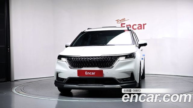 Kia Carnival Gasoline 7-Seater Signature — пробег 77 125 км — фото 3 из 5