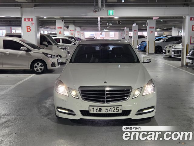 Mercedes-Benz E-Class из Кореи Encar