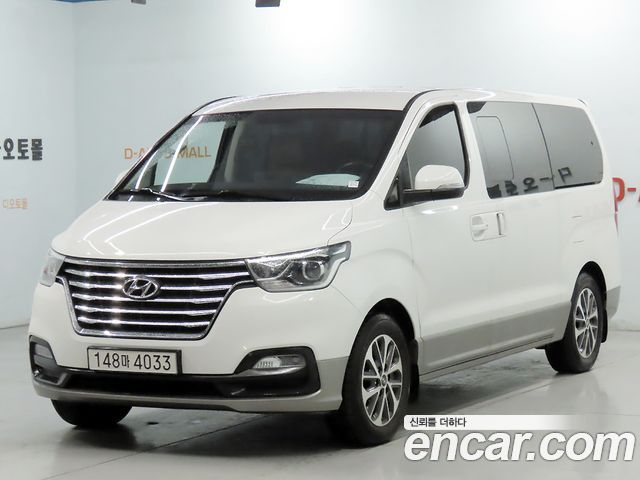 Hyundai Starex Urban 9-Seater Exclusive — пробег 178 554 км — фото 2 из 5