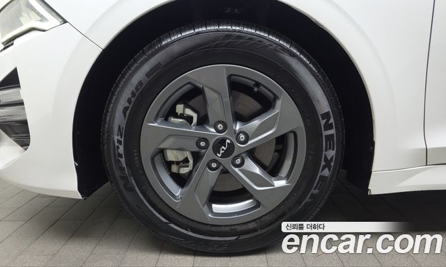 Kia K5 из Кореи Encar