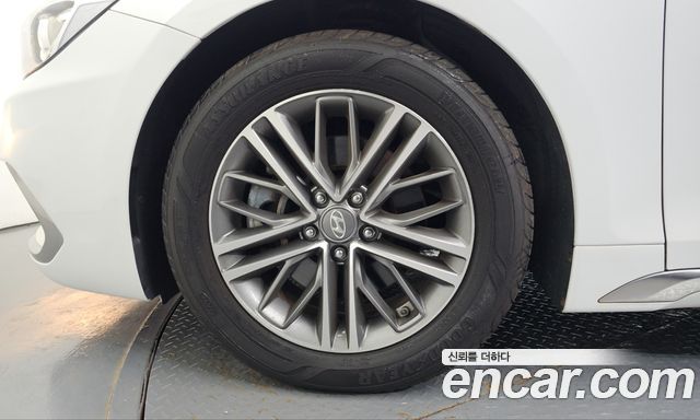 Hyundai Grandeur 2.4 Premium — пробег 90 835 км — фото 5 из 5